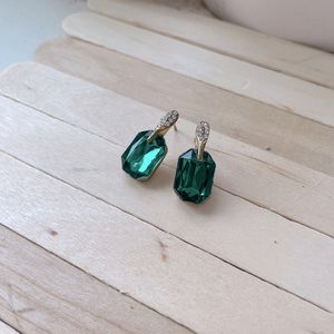 (SOLD ON MERCARI) Vintage Green cz emerald cut earrings